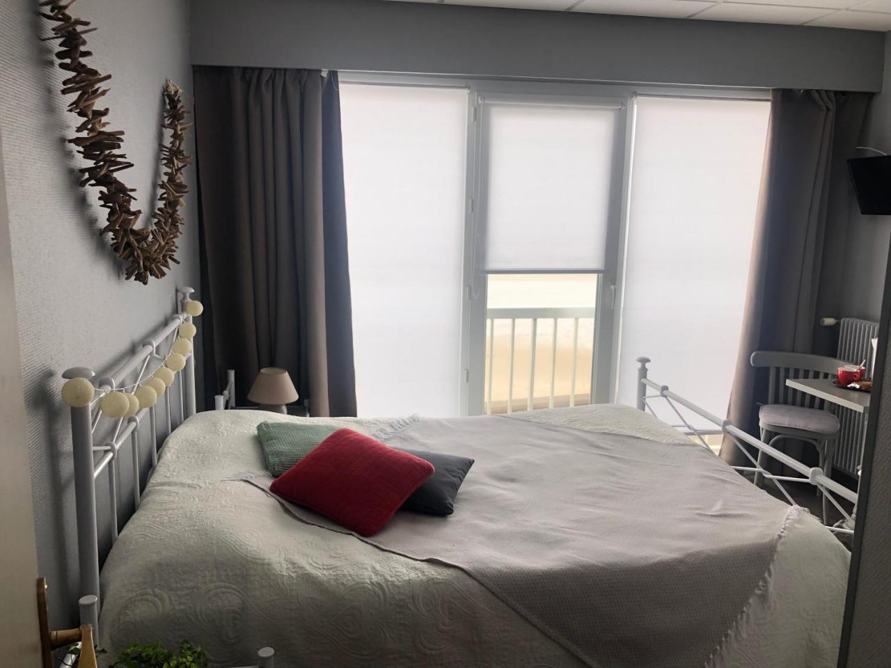 Le Monaclin Hotel Le Portel Eksteriør billede